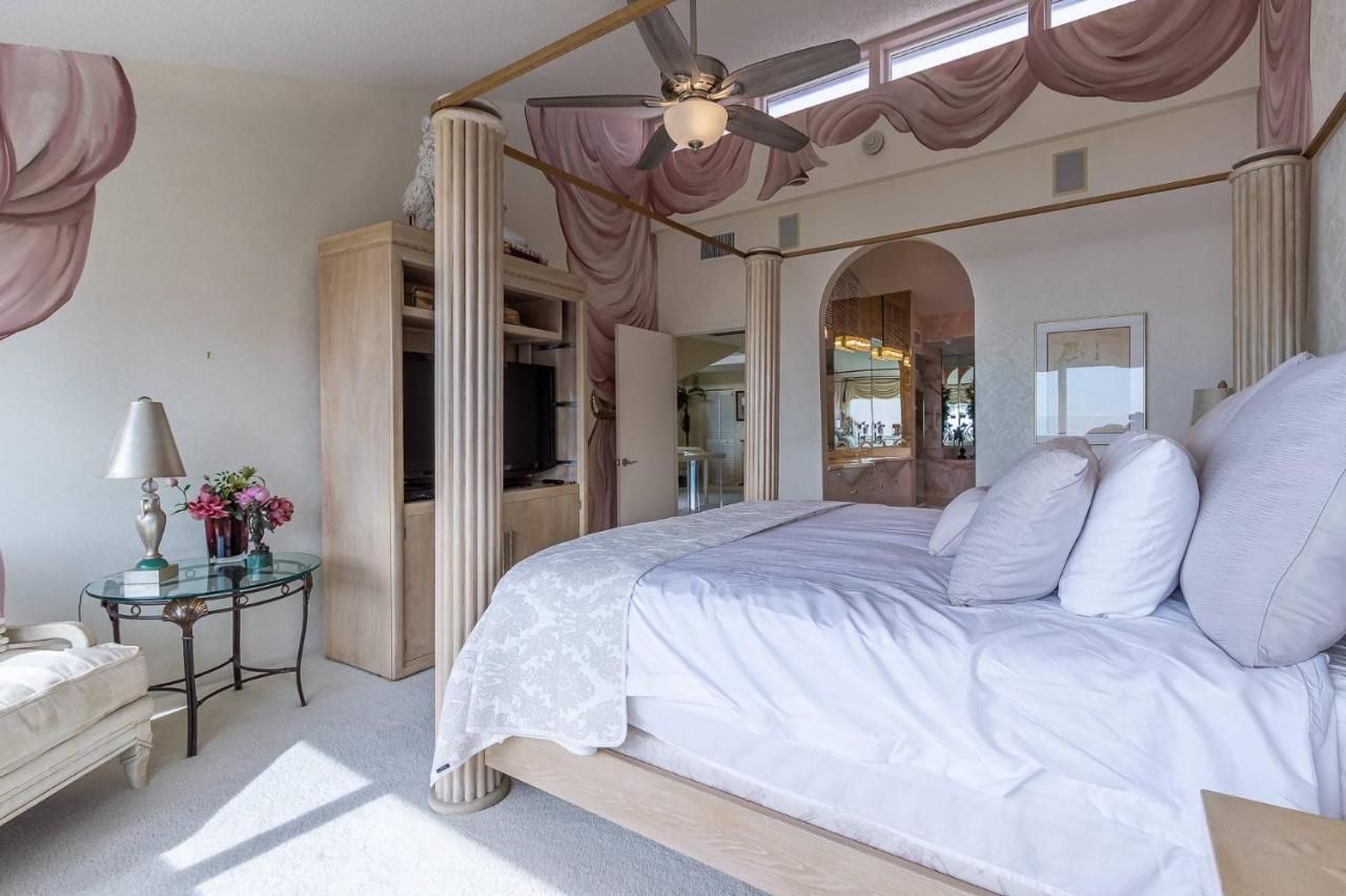 Siesta Breakers Penthouse On The Beach Sarasota Bagian luar foto