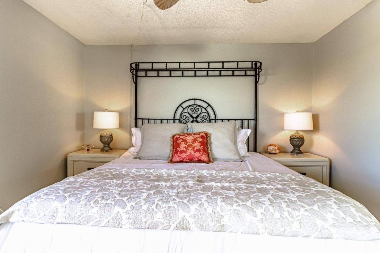 Siesta Breakers Penthouse On The Beach Sarasota Bagian luar foto